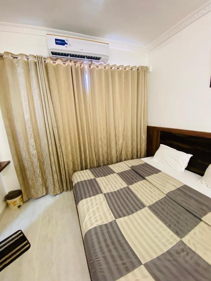 Hotel Sai Ssl Shirdi Buitenkant foto